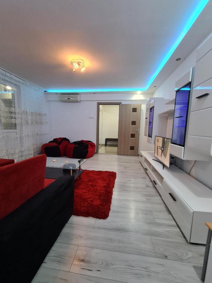 Apartament Ultra Central 1 Apartment Hunedoara Exterior photo