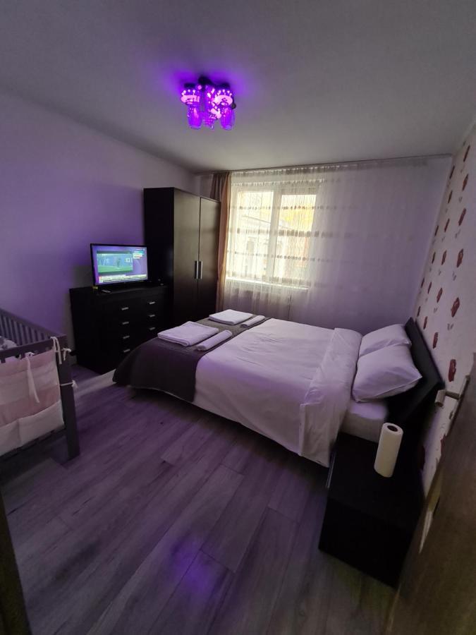 Apartament Ultra Central 1 Apartment Hunedoara Exterior photo